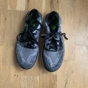 Nike Flyknit Free RN running shoes